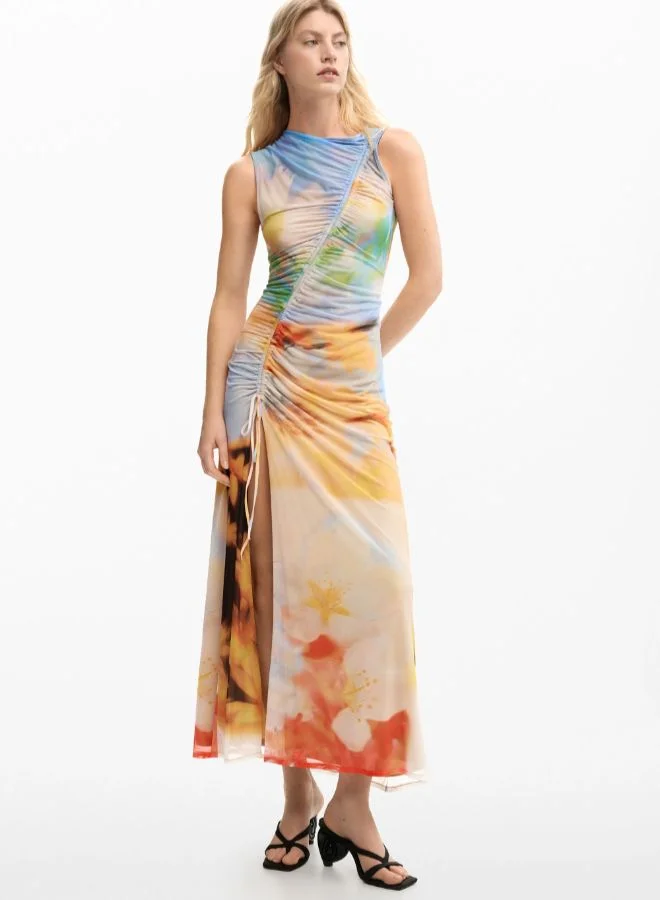 ديسيجوال فستان طويل مغطى بالتدليد